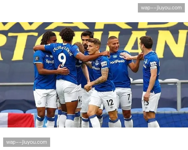 埃弗顿防守落位速度提升 成功限制对手进攻空间利用