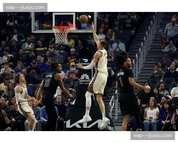 勇士桑托斯31分险胜篮网 波杰姆斯基22分6板5助全面